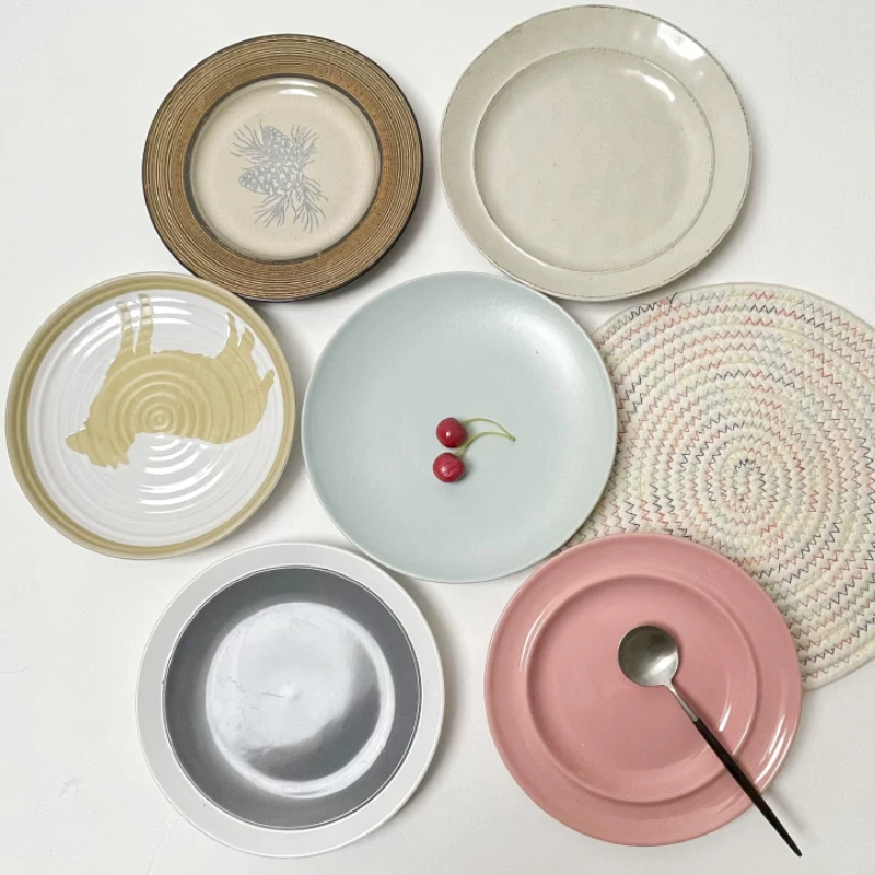 Japanese ceramic dinner plate, 8 inch