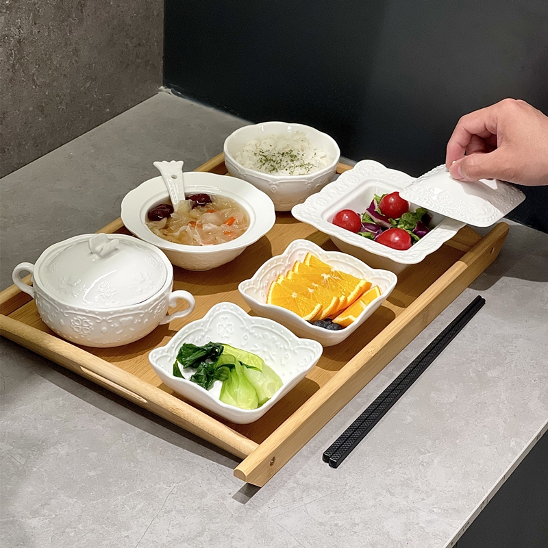 Postpartum Ceramic Tableware Set for One Person, Including Bowls and Plates with Lids, Suitable for Hospital Use, Postpartum Care, and Wellness Centers