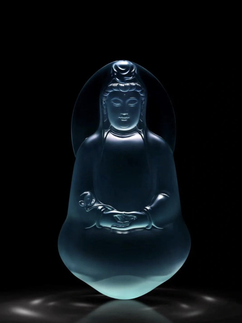 Natural Emerald Sound jade pendant ice type Myanmar A cargo sky blue sky mother tone necklace Buddha jade crash