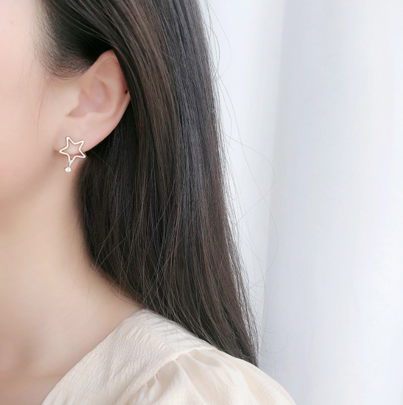 The star ear hollowed pentagon zircon ear crash of the 925 silver moving star ear - pin 20 models