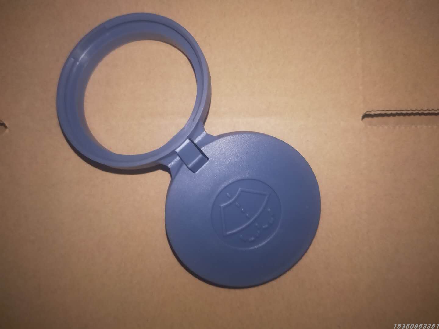 Suitable for 308 Peugeot 307 Sega 3008408 C4L wiper glass spray filler cap original special price