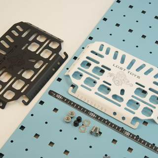 Losttoys 2025 colección de paneles de montaje panel táctico de locomotora caja de herramientas de instalación bolsa lateral tambor de aceite de repuesto