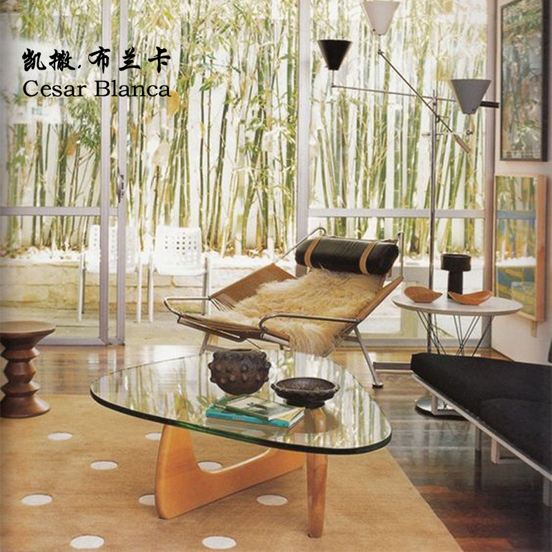 Caesar Blanca Designer Wild Mouth Brave Glass Tea Table Triangle White Wax Wood Coffee Table Ins Creative Nets Red-Taobao