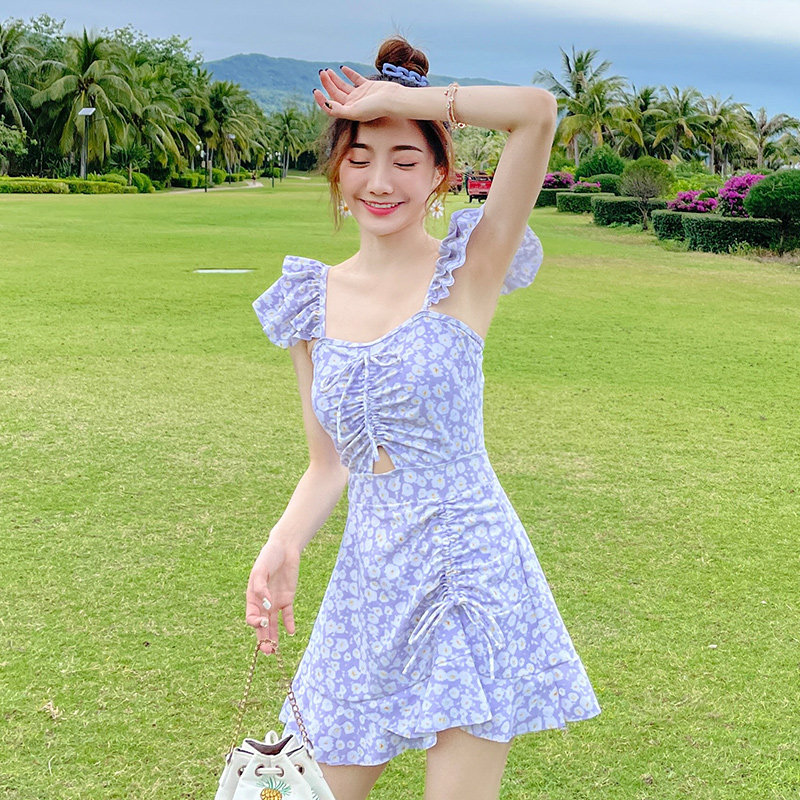 Swimsuit female summer conservative 2023 new conjunction flower day sexy shade and thin small chest student hot spring