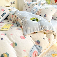 Привет, клубничный кролик [толстый теплый молочный бархат, приятный для кожи, спать обнаженным]