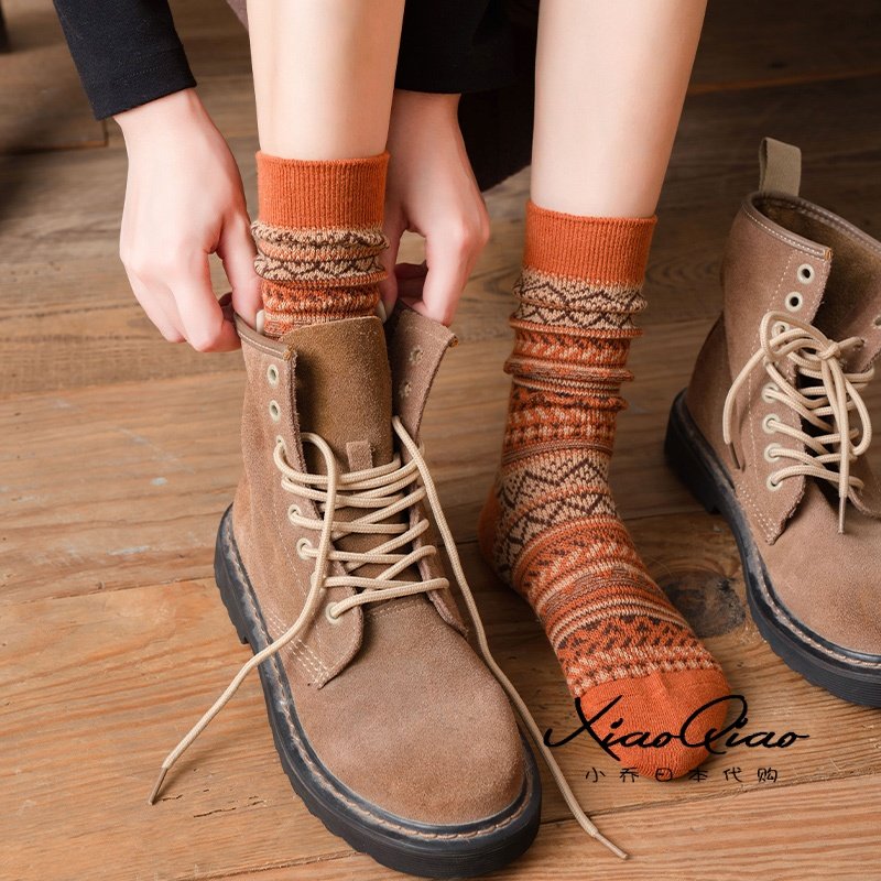 Japanese GP Click in the middle cylinder Sox fall winter Pure cotton Japanese National Wind Bubble Socks Woman Retro Harbor Wind Long Socks