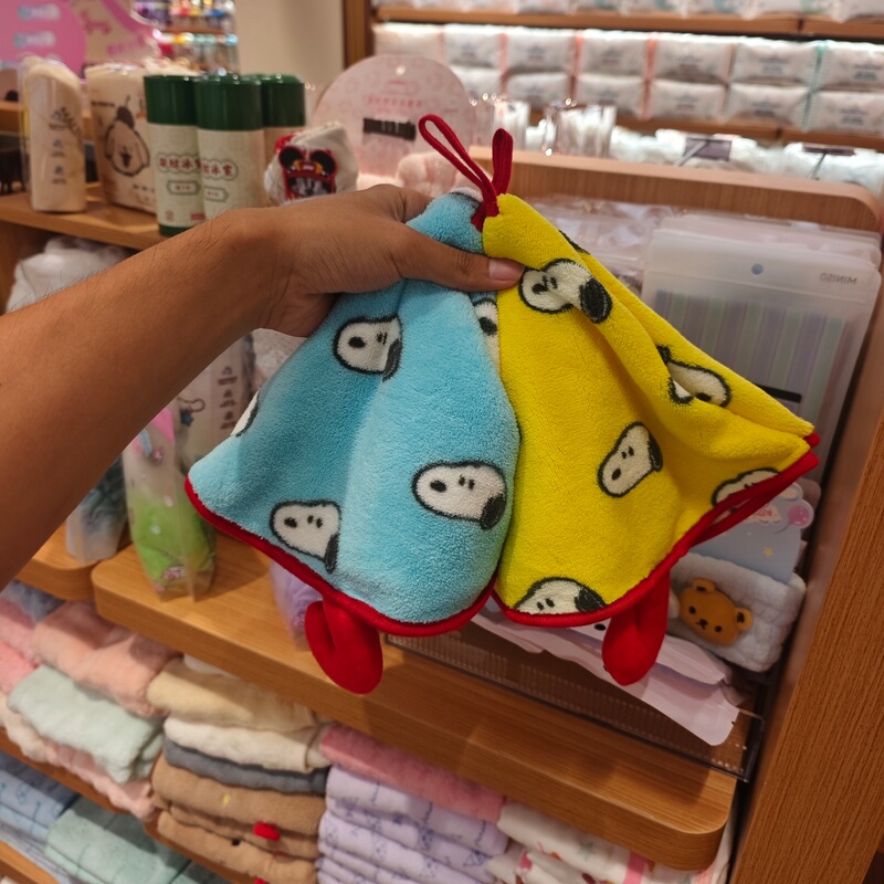 Miniso Snoopy Rainy Season Series Umbrella Hand Towel Miniso