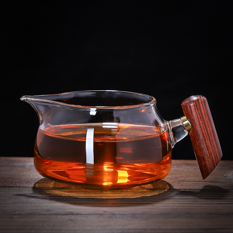 Glass side handle justice cup tea set heat-resistant high temperature thickened high-end high-end tea divider Gongdao tea cup tea sea single