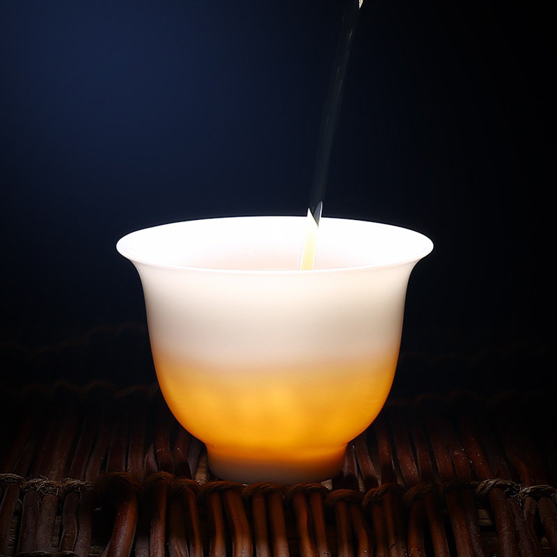 White ceramic high-end tea cup smelling cup single ceramic kung fu tea cup single cup Japanese Delta