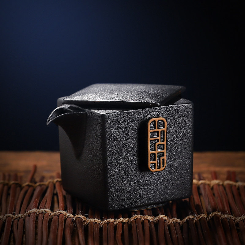 One-person tea set modern minimalist light luxury rough pottery black pottery style teapot single pot kung fu tea set net red hand grab pot