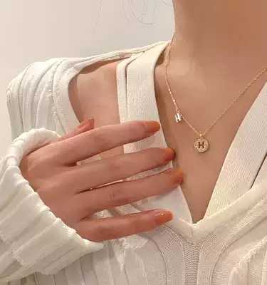Korea h necklace female sterling silver 2021 New light luxury niche design advanced feel hypoallergenic exquisite choker
