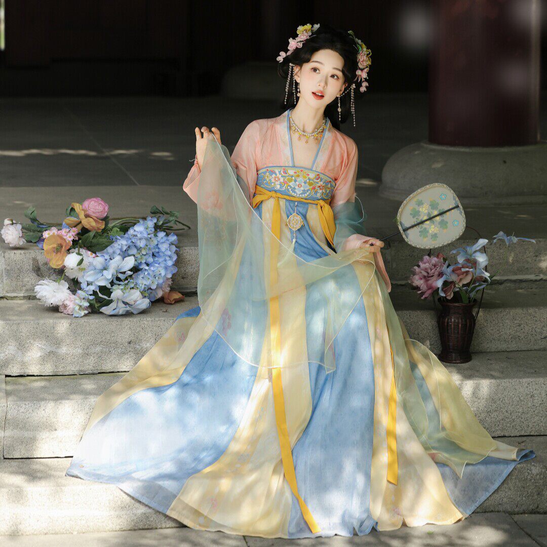 Yunxiu Tang-made chest-length improved dress