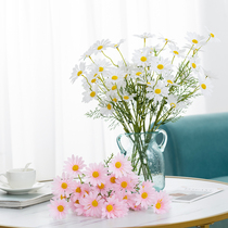 Simulation of small Daisy bouquet fresh wild chrysanthemum home living room hotel decoration fake flower silk flower photo photography props