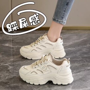 Putian soft sole Dad Shoes 2025 Winter New Model Soft Sole Makes Feet Look Smaller Running Casual Popular Sports Shoes for Women Trendy