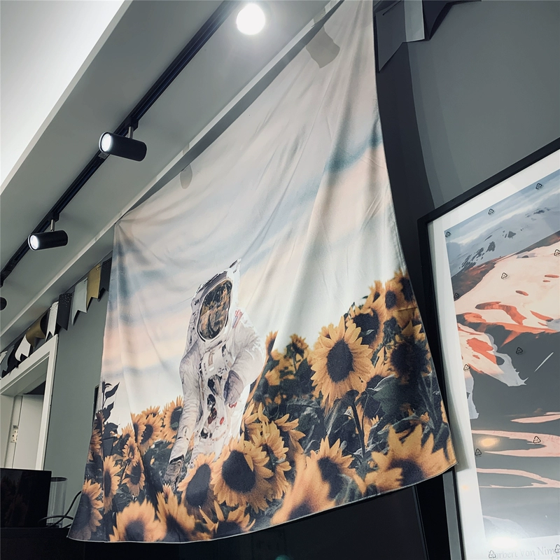 Nhật Bản vải treo tấm thảm trang trí phòng khách thư giãn Bắc Âu nền nghệ thuật sáng tạo vải hoa hướng dương phi hành gia - Tapestry