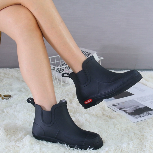 Модные туфли, нескользящая рабочая обувь, летние мягкие сапоги