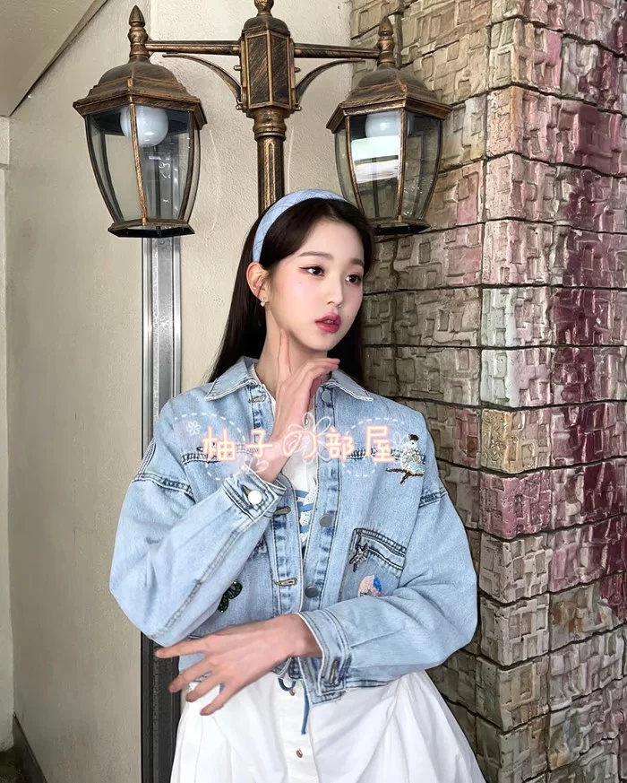 ЮжнаяKorea покупает музыкальный банк Izone Ive WONYOUNG Zhang Yuanying, та же джинсовая куртка