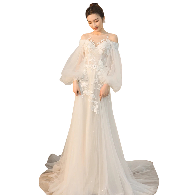 French light wedding dress 2024 new temperament bride wedding high -level forest, super immortal goes out to welcome the welcoming gauze trailer tail French light wedding dress 2024 new temperament bride wedding high -level forest, super immortal goes out to welcome the welcoming gauze trailer tail