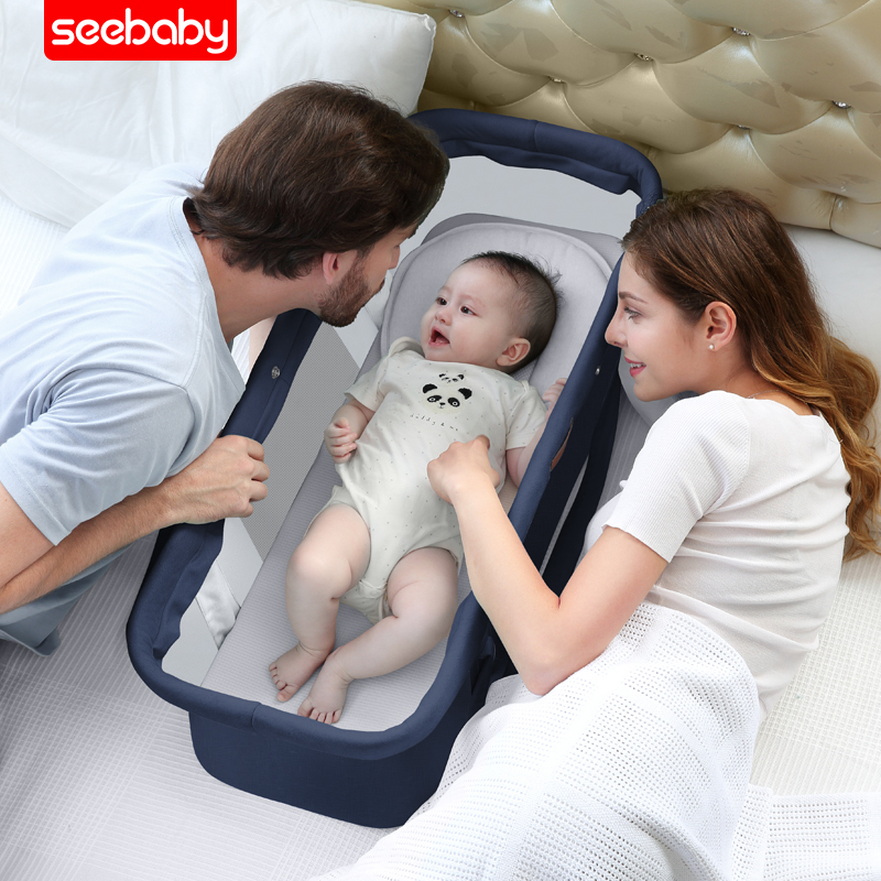 Baby basket out portable newborn carriage basket flat bed cradle bed handcuff basket discharged from the hospital