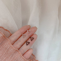 Net Red simple cold wind earrings female sterling silver 999 triangle small earrings Korea minimalist temperament earrings