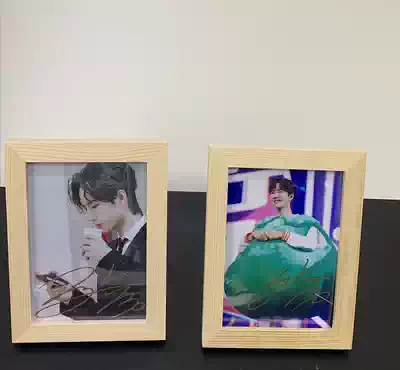 Chen Yingming Wang Yibo Autograph photo frame poster photo album pro-signature Fidelity