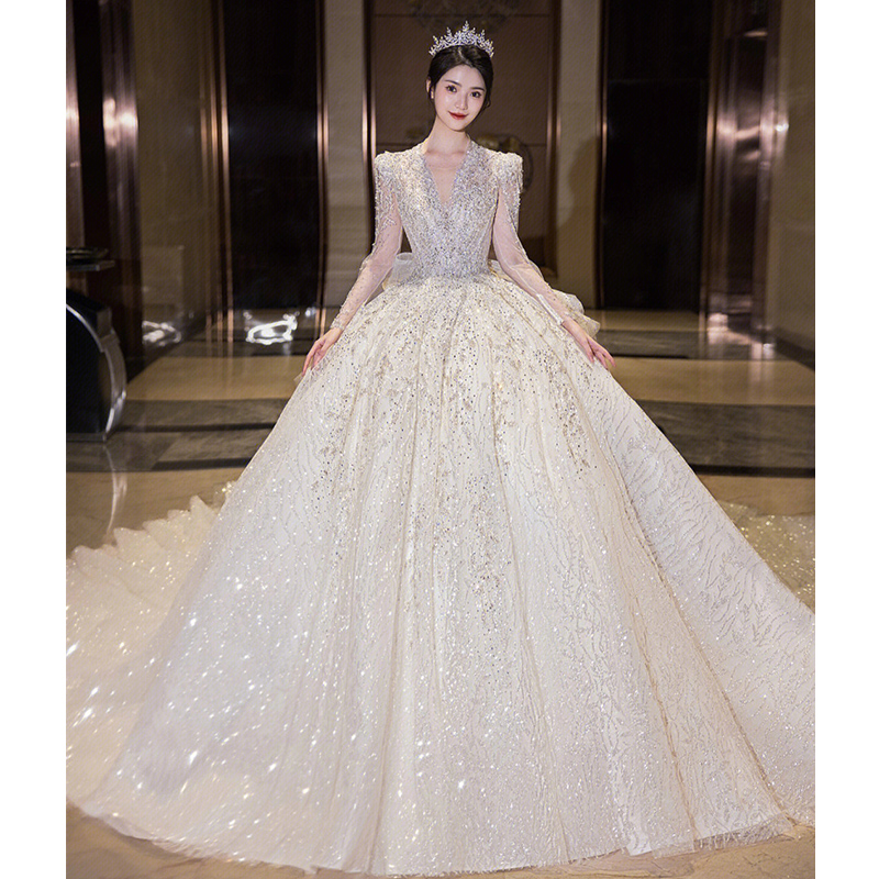 French long -sleeved wedding dress 2023 new bride heavy workers luxurious large trailer in princess voed princess French long -sleeved wedding dress 2023 new bride heavy workers luxurious large trailer in princess voed princess
