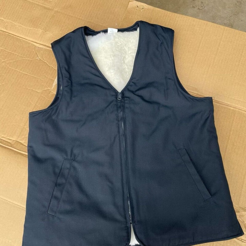 In-Stock Genuine Leather Vest in Navy Blue, Winter Wool and Sheepskin Integrated Vest for Cold Areas, Cold-Proof and Warm