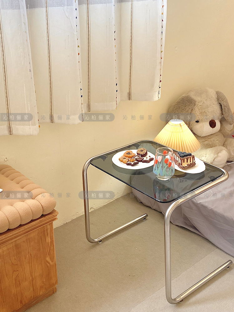 Household coffee table tempered glass stainless steel bedside table sofa side table creative simple corner table art table net red