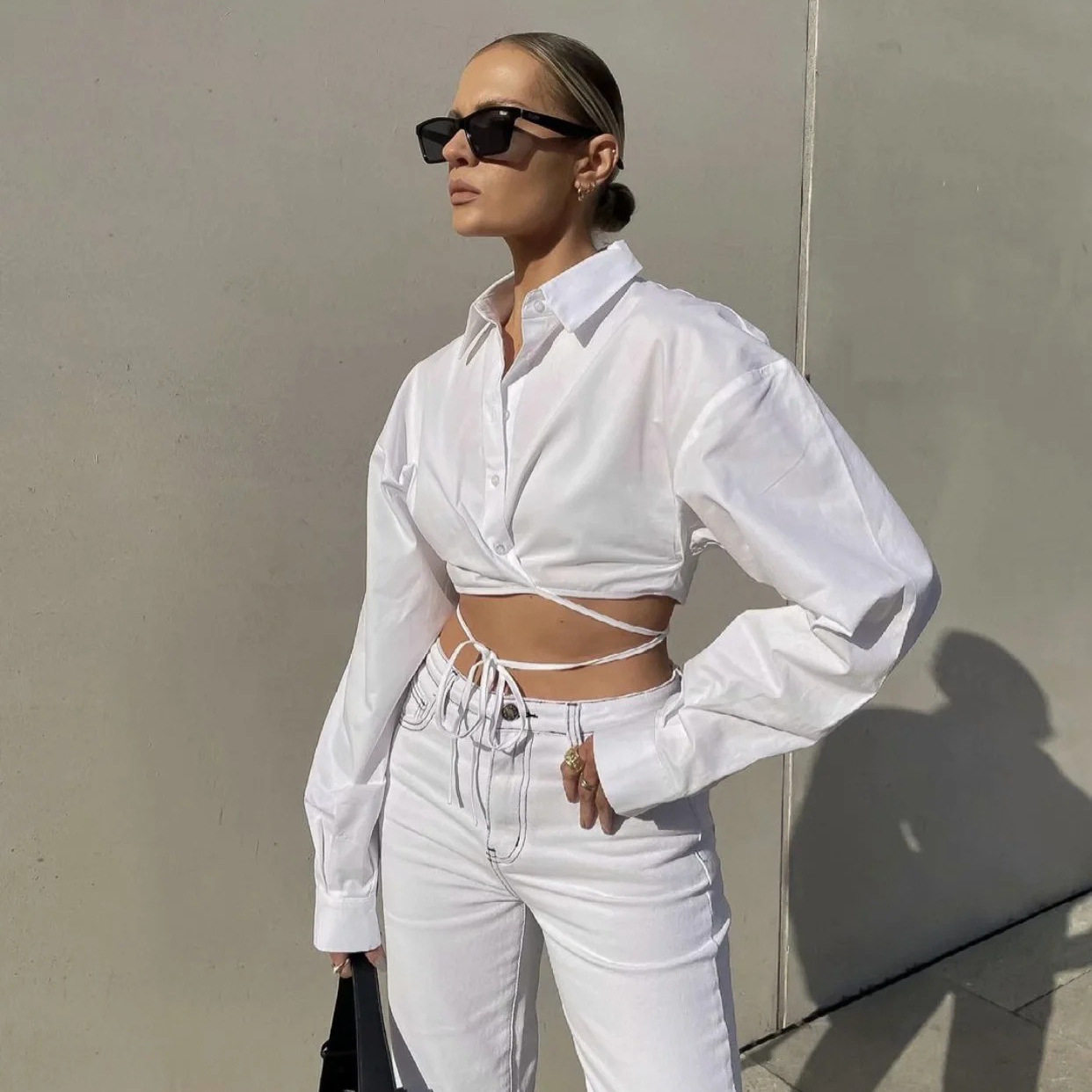 2021 Summer cardiovert long sleeve V neckline with single row buttoned shirt downswing lacing strap pure color woman pure color shirt