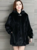 Новая шуба из искусственной норки для женщин, шуба из норки с капюшоном из искусственного меха норки, женская шуба средней длины, удобная