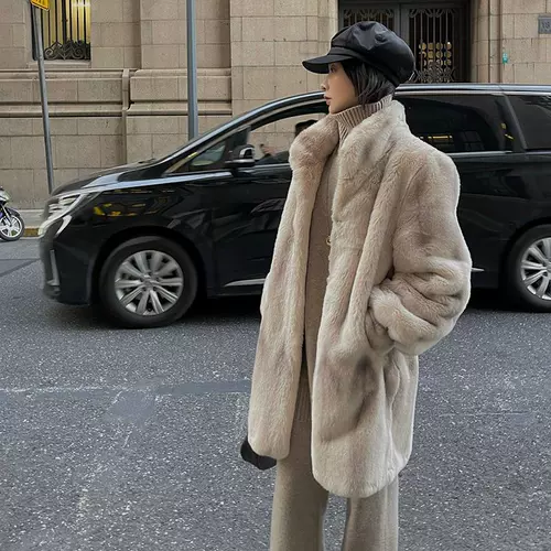 2025 зимняя свободная утолщенная стильная норковая экологически чистая меховая куртка, зимнее пальто, женский нагрудный платок
