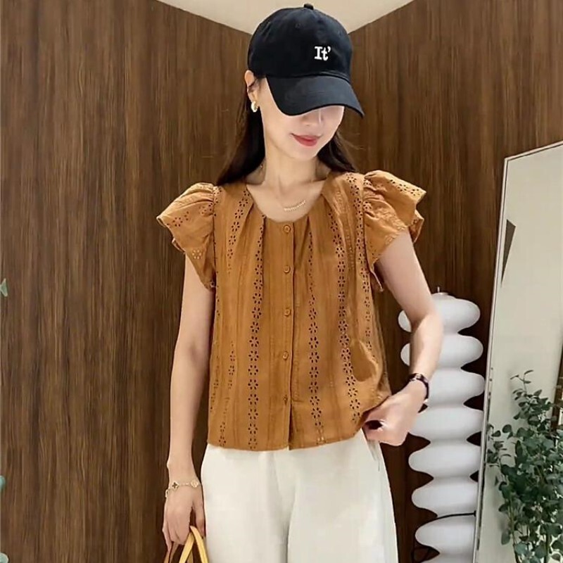 2026 Summer French Embroidered Lace Flutter Sleeve Shirt for Women, Stylish Korean Design, Youthful and Trendy Doll-Style Blouse