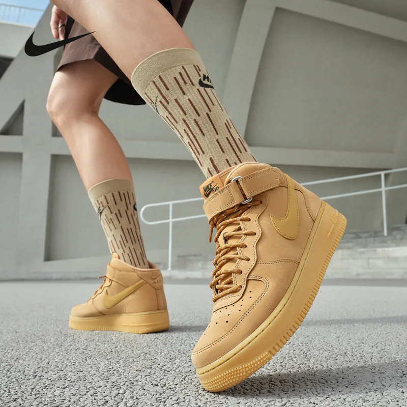 Nike Autumn and Winter Men's Shoes Air Force 1 Af1 Air Force One Wheat-Colored Mid-Top Sports Sneakers Dj9158
