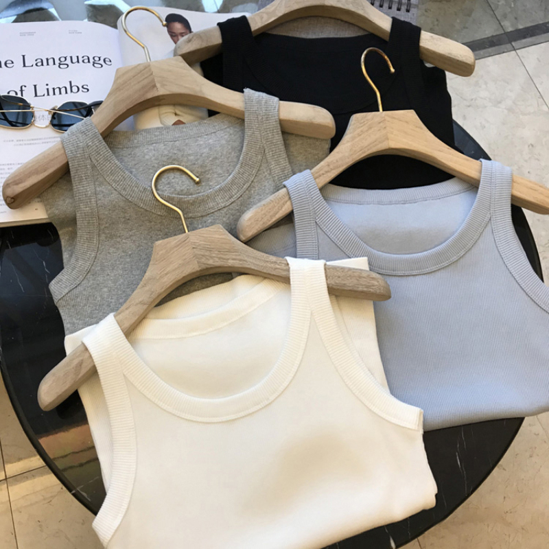 Clearance White Camisole for Women, Summer 2026 New Style, Ribbed Short Design, Slimming, Beautiful Back, Sleeveless Base Shirt for Outerwear Clearance White Camisole for Women, Summer 2026 New Style, Ribbed Short Design, Slimming, Beautiful Back, Sleeveless Base Shirt for Outerwear