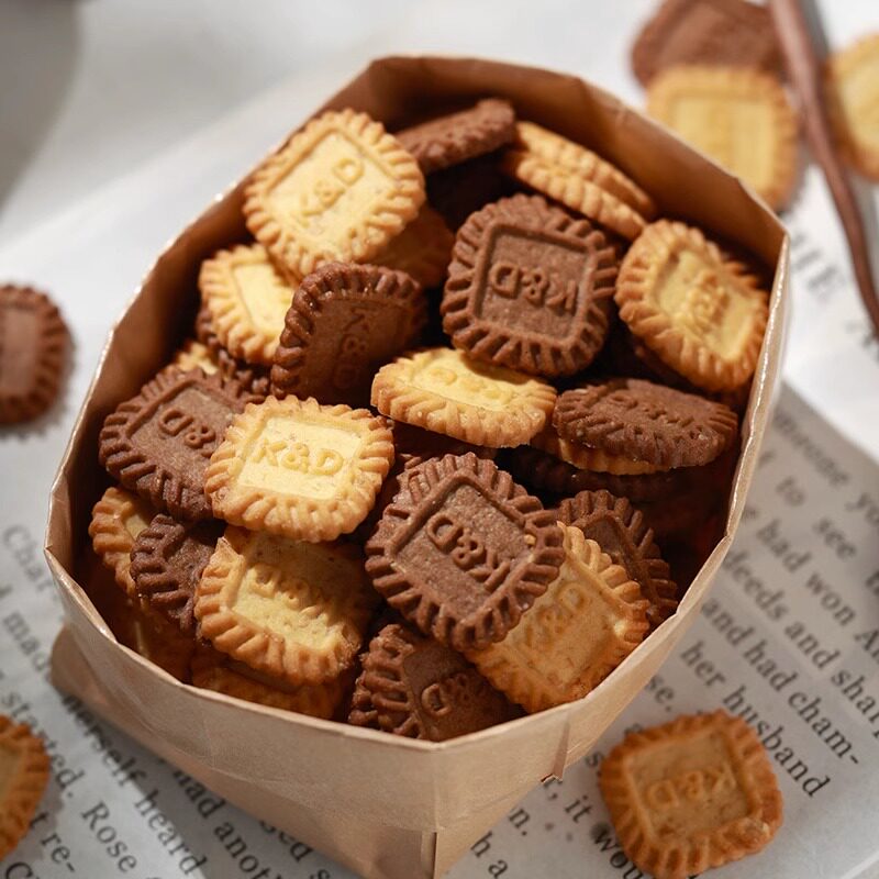 Raw Coconut Iron Taste Small Square Biscuit Sea Salt Cheeses Milk Casual Office Independent Packaging Snacks Kd Small Cookies-Taobao