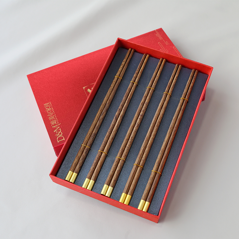 Solid wood chopsticks household high-end high-end wooden non-slip mildew-resistant high temperature public chopsticks family chicken wings wood long chopsticks