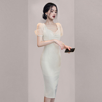 High-end light lavish style retro temperament Body Wrap Hip Skirt 2022 Summer new womens frontside Blister Sleeves Dress
