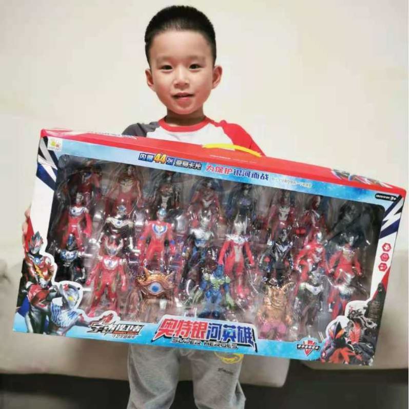 61 Children's Day Gift Ottmann Luxury Great Gift Box Model Paparazzi Warrior large suit Cartoon Doll