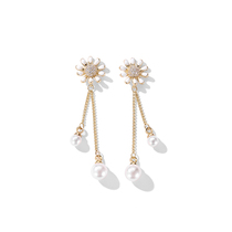 Small daisy earrings 2021 new trendy quality simple drop earrings personality small flowers hypoallergenic ear clip no ear holes