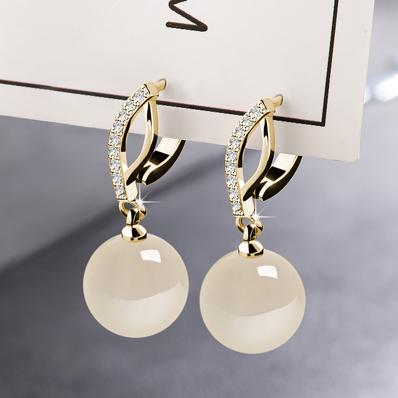 Manau Ring female silver and 2023 new explosive niche design high - level ice ear crash autumn and winter ear