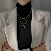Double necklace female niche design sense advanced choker light luxury sweater chain 2021 New ins hip-hop style