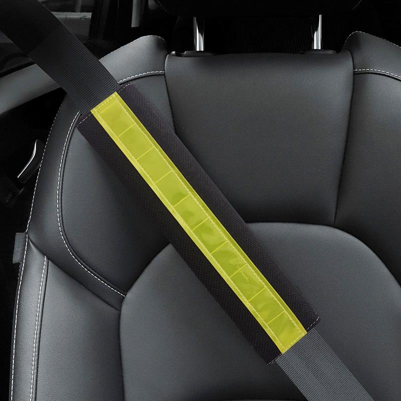 Reflective car seat belt guard shoulder cover creative night anti-catch selfie shooting night light lengthened large truck protective sheath-Taobao