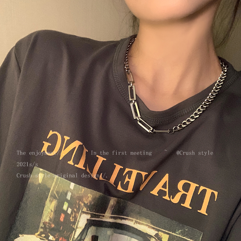 Titanium steel without color necklace women in Europe and America in tide tide hip hop chain light luxury lavish design advanced accessories male
