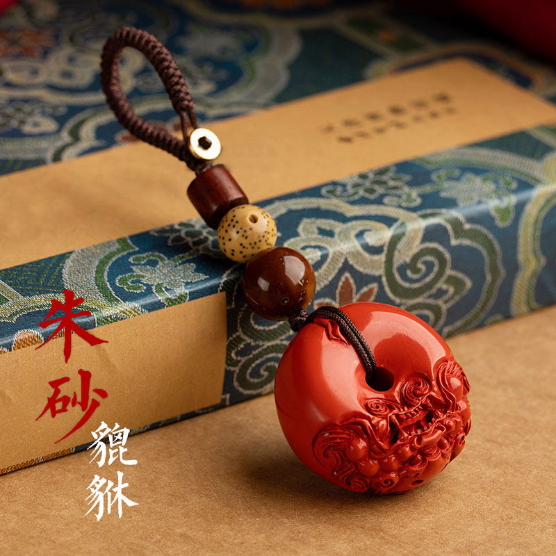 Also this natural Sand Green Buckle Car Key Pendant Male Ping An Sand Leopard Leopard the Truck Key Button Women's Gift