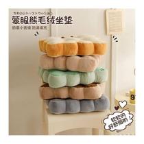 Xinjiang Tibet anti-traction pillow pillow core cervical vertebra protection pillow for adults at home to help sleep and stretch the neck