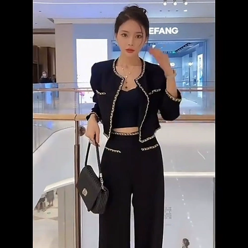 Весенний комплект, модная дизайнерская куртка, штаны, в стиле Шанель, 2024 года, городской стиль, тренд сезона