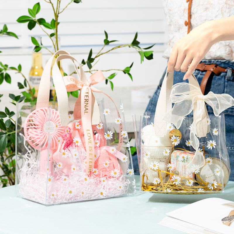 Bridesmaid gift bag gift box empty box tote bag wedding bridesmaid candy bag ins wind transparent gift bag