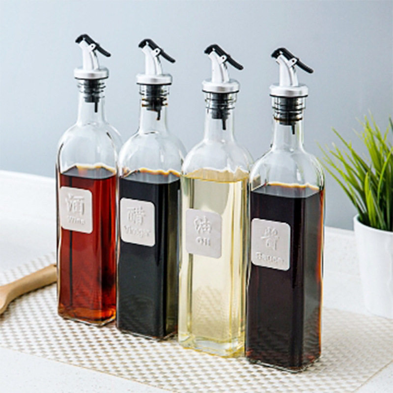Glass oil pot, soy sauce bottle, kitchen supplies, vinegar pot, household seasoning bottle, leak-proof wine bottle, spray bottle, pour oil bottle