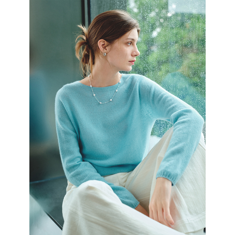 Whale-Like Minimalist Solid Color Cashmere Knit Sweater for Women, Early Spring Merino Wool Crew Neck Loose Pullover Layering Sweater Whale-Like Minimalist Solid Color Cashmere Knit Sweater for Women, Early Spring Merino Wool Crew Neck Loose Pullover Layering Sweater