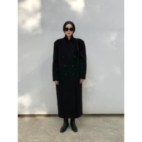 Чистое черное пятно